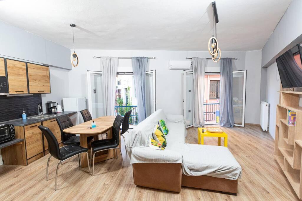Matilda Central Apartment Αίγινα Εξωτερικό φωτογραφία